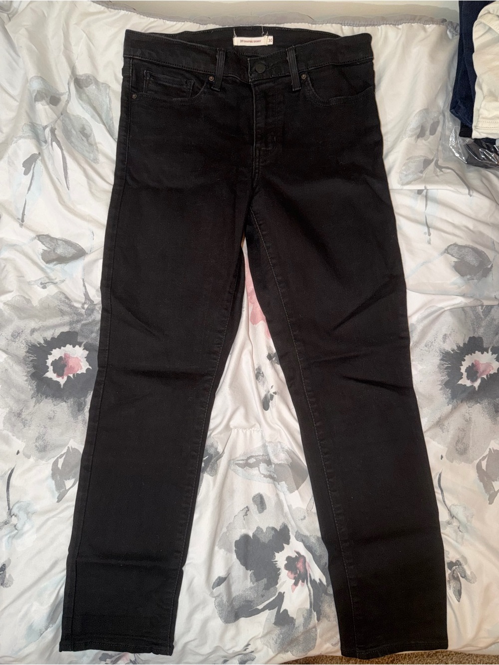 Levi's 311 Black Back-Pocket Shaping Skinny Jeans